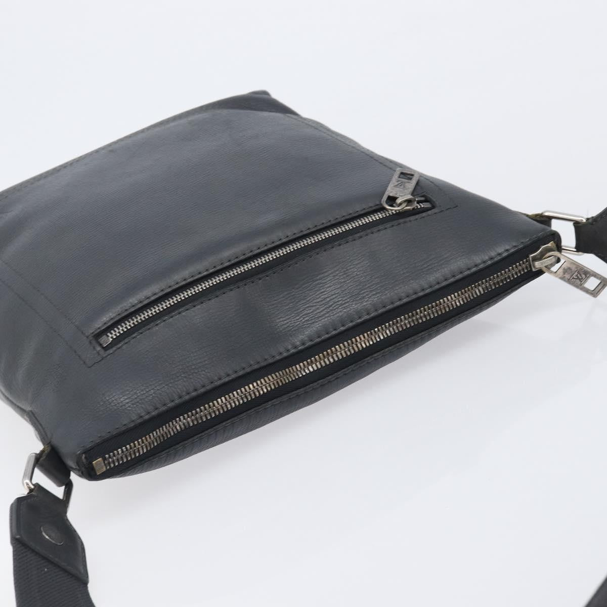 Louis Vuitton Shawnee Pochette Utah Leather, Gray, Leather, Clutch
