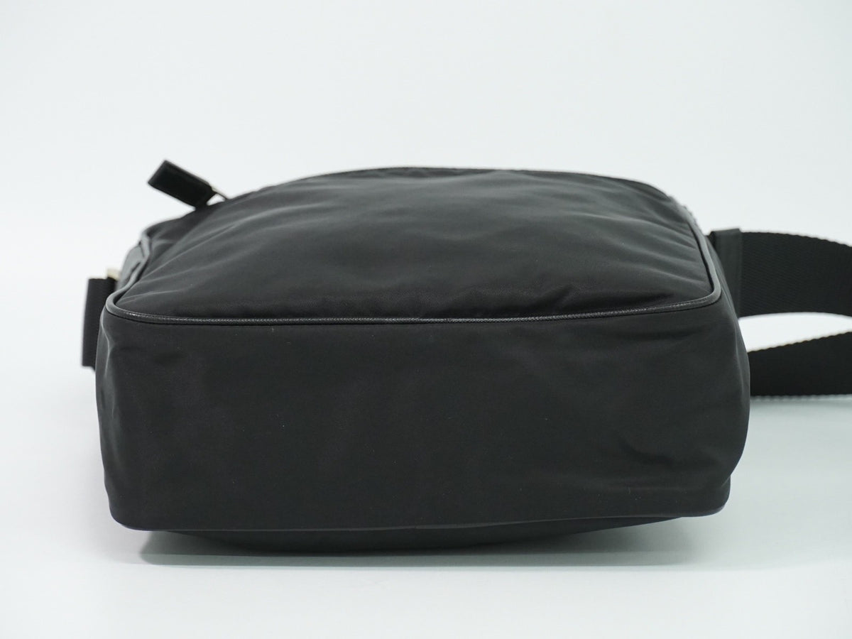 Prada Front Zip Messenger Quilted Tessuto, Black, Nylon, Shoulder Bag