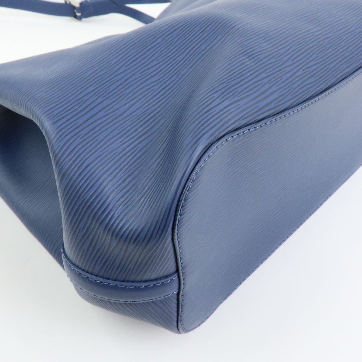 Louis Vuitton Mandara Epi Leather, Blue, Leather, Shoulder Bag