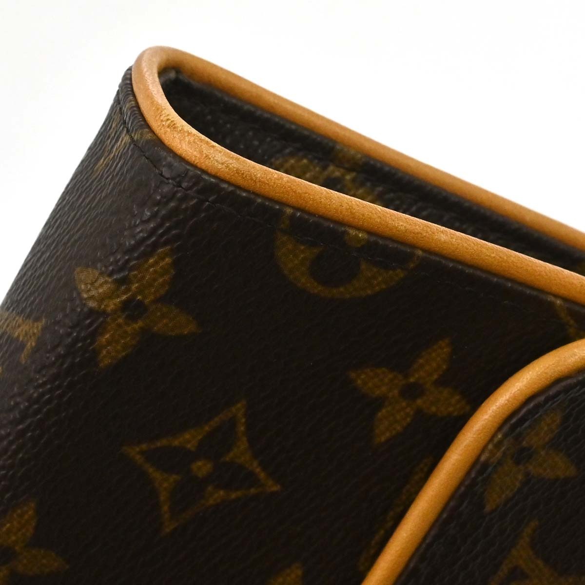 Louis Vuitton Florentine Pochette Canvas, Brown, Canvas, Clutch