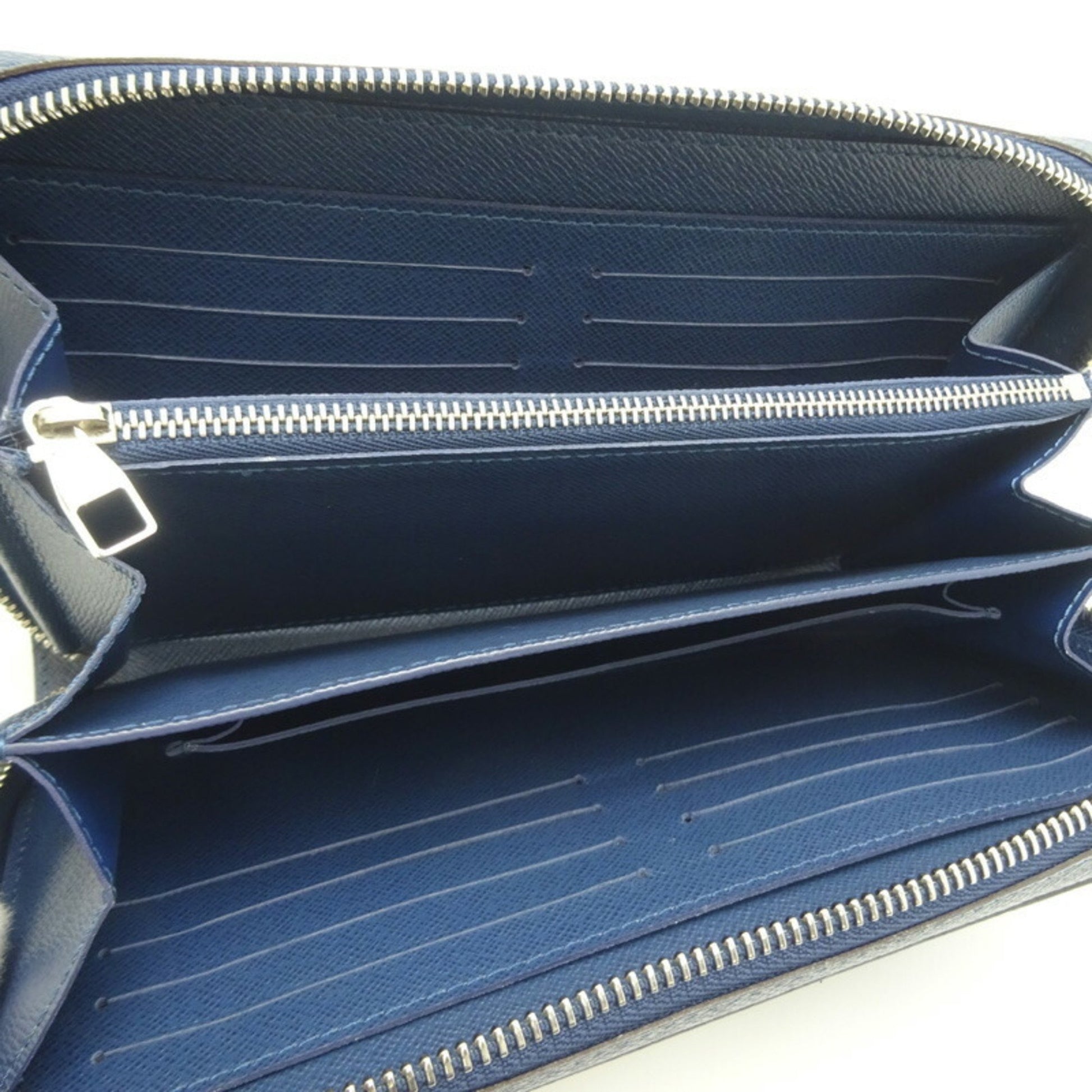 Louis Vuitton Zippy XL, Blue, Leather, clutch