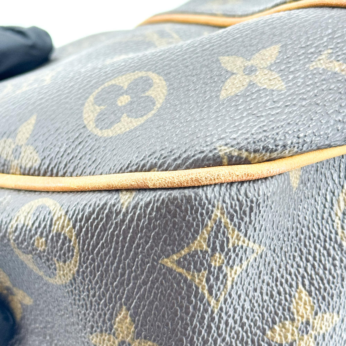 Louis Vuitton Galliera Monogram Canvas, Brown, Canvas, Handbag