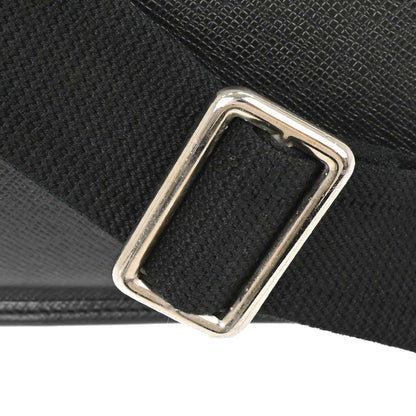 Louis Vuitton Andrei Messenger Taiga Leather, Black, Leather, Shoulder Bag