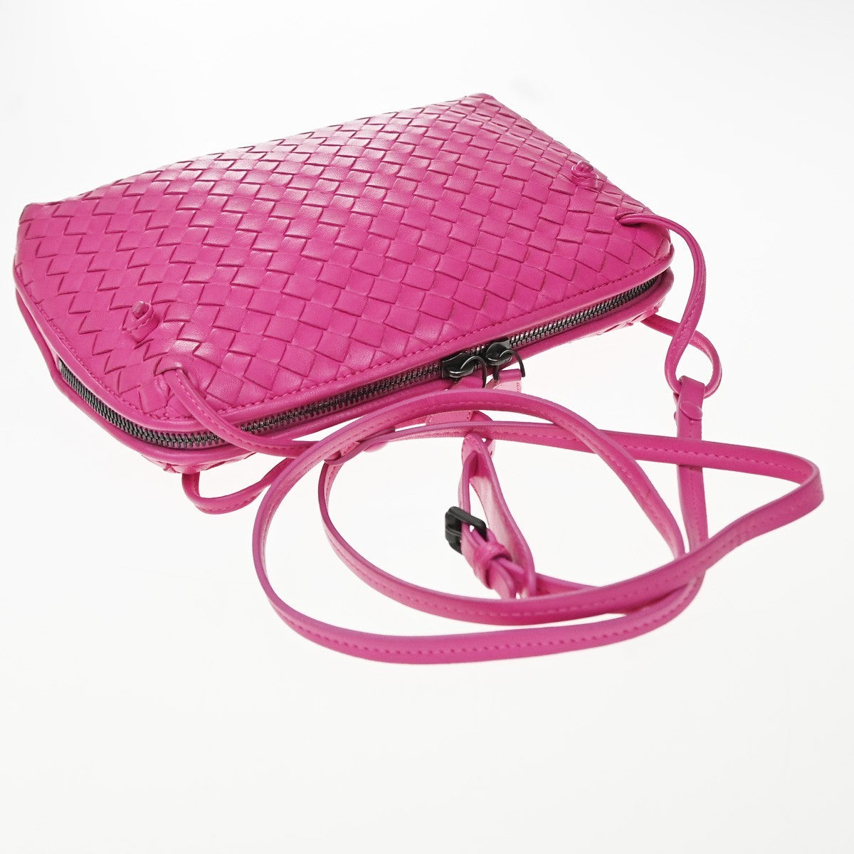 Bottega Veneta Nodini Intrecciato Nappa, Pink, Leather, Shoulder Bag