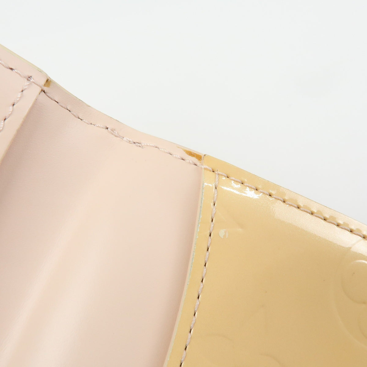 Louis Vuitton Ludlow Vernis, Beige, Patent Leather, Wallet