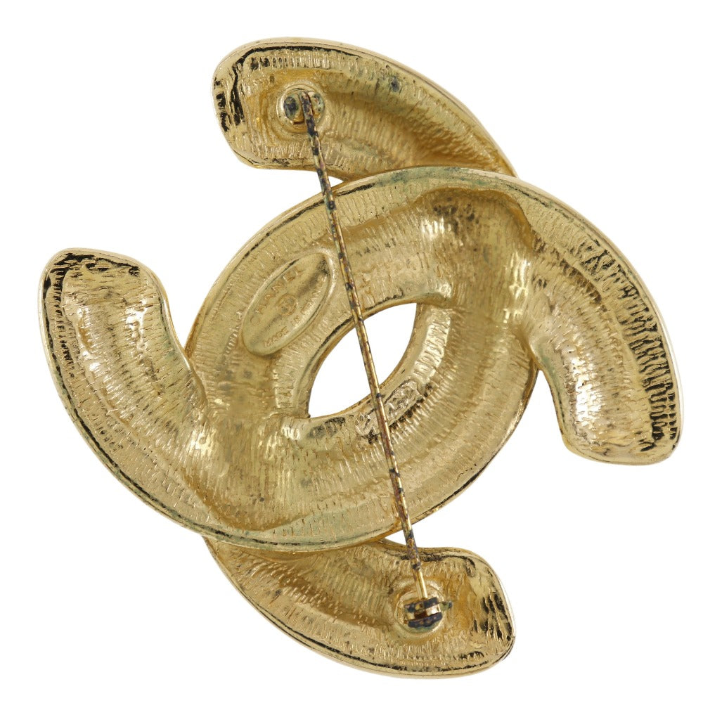 Chanel Matelassé, Gold, Gold Plated, brooch