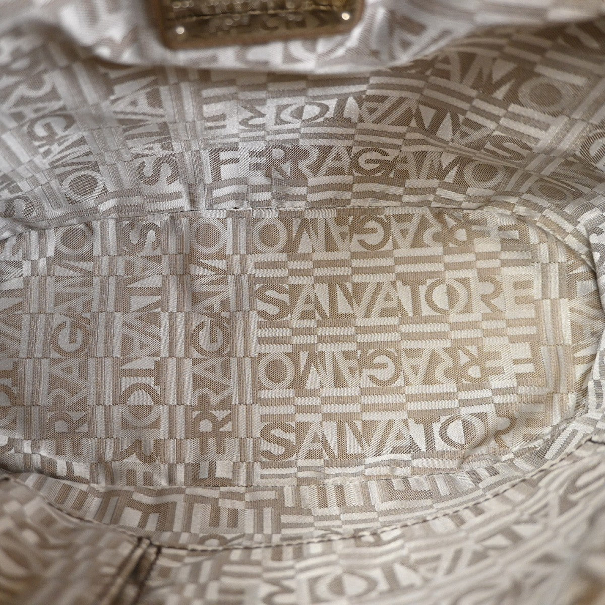 Salvatore Ferragamo Gancini Leather, Beige, Leather, Handbag