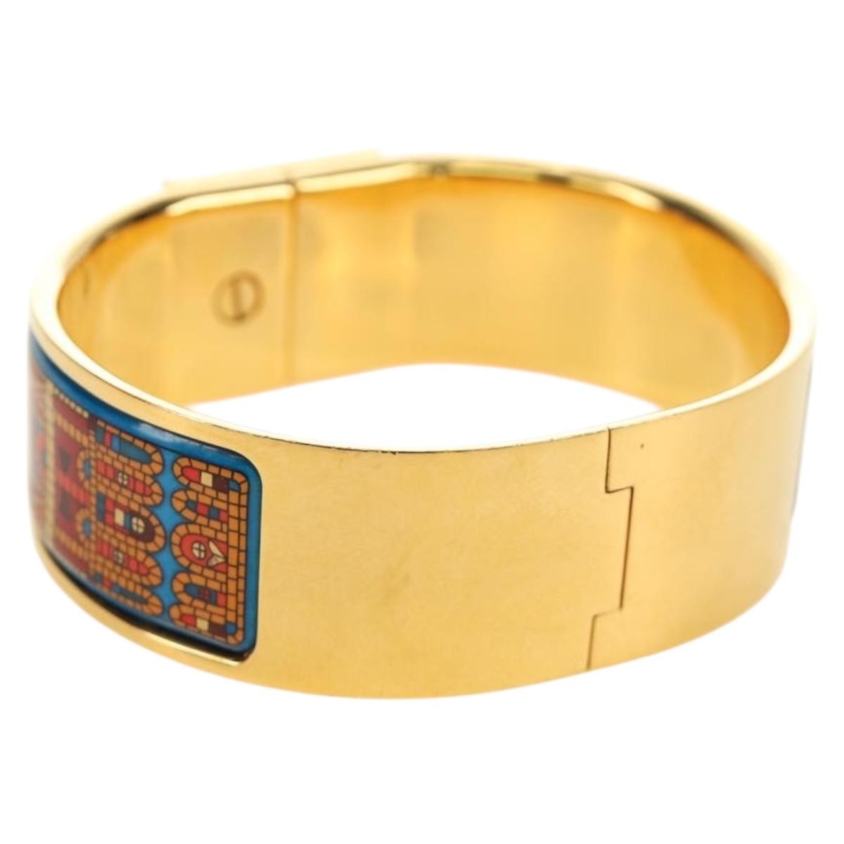 Hermes Loquet Bangle Metal and Printed Enamel, Gold, Metal, Bracelet