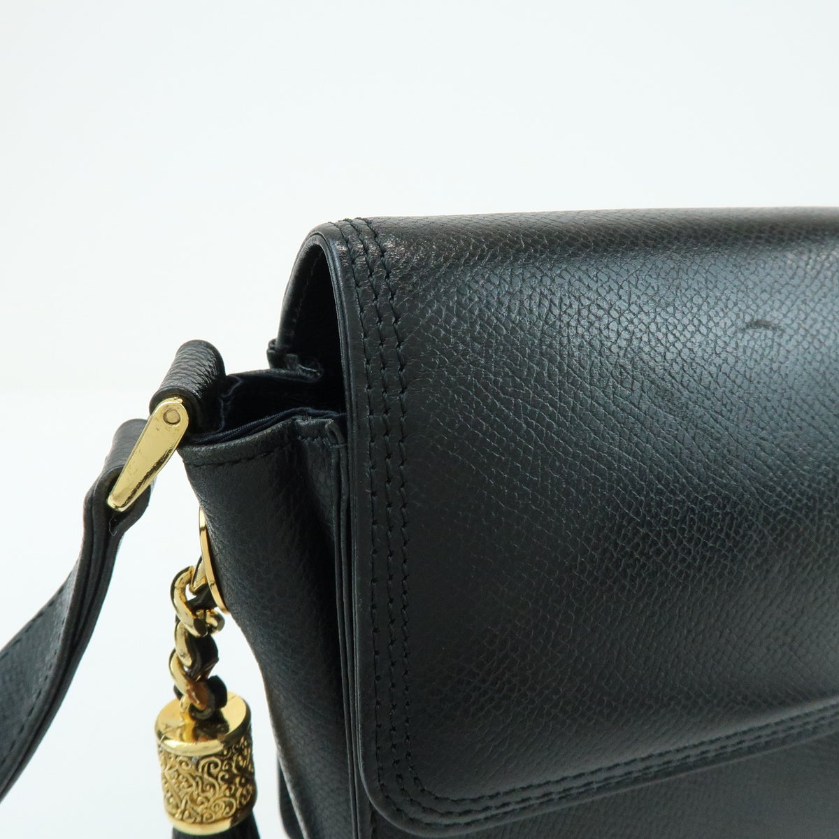 Valentino Garavani VLogo Flap Leather, Black, Leather, Shoulder Bag