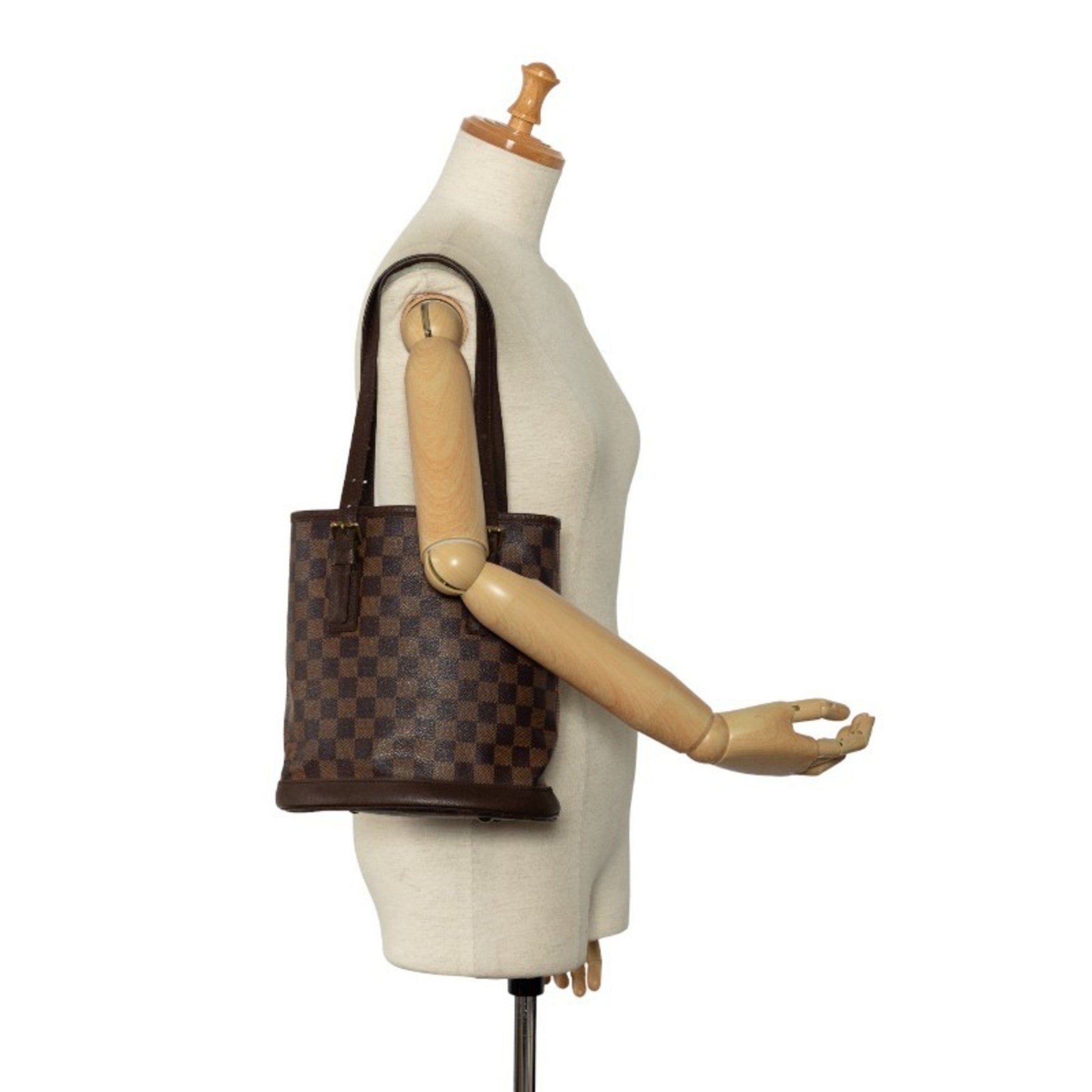 Louis Vuitton Marais, Brown, Canvas, tote