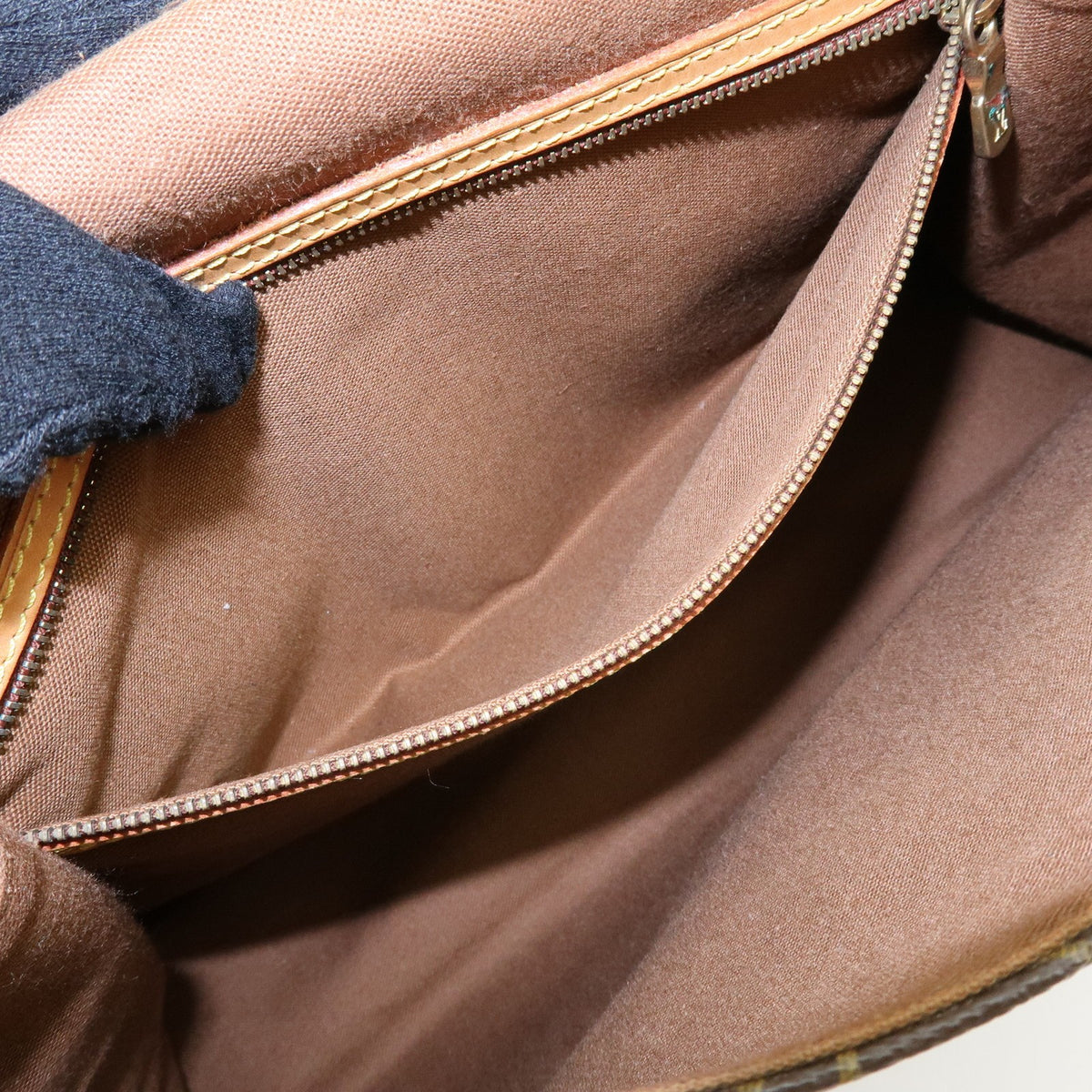 Louis Vuitton Beverly Monogram Canvas, Brown, Canvas, Handbag