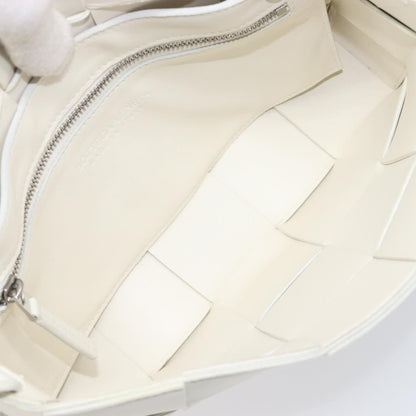 Bottega Veneta Cassette Maxi Intrecciato Leather, White, Leather, Crossbody Bag