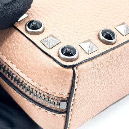 Valentino Garavani Rockstud Chain Camera Leather, Brown, Leather, Crossbody Bag