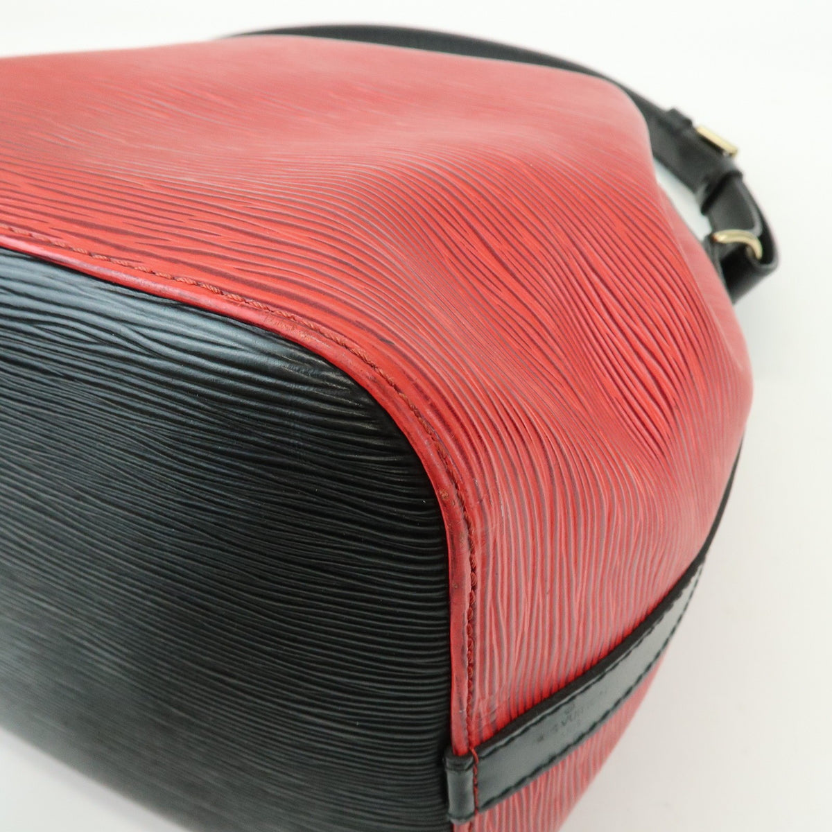 Louis Vuitton Bicolor Petit Noe Epi Leather, Red, Leather, Handbag