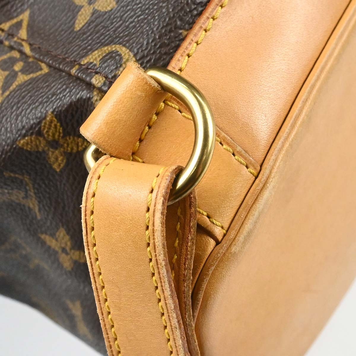 Louis Vuitton Vintage Montsouris Monogram Canvas, Brown, Canvas, Backpack
