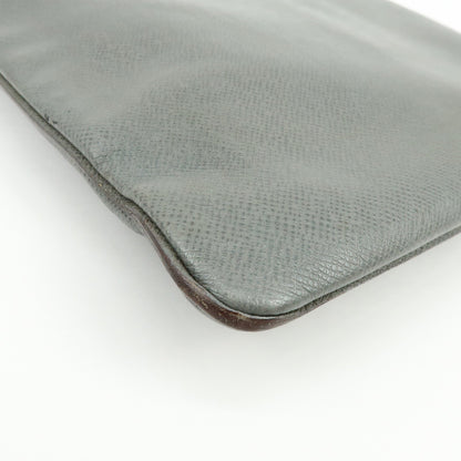 Louis Vuitton Sasha Taiga Leather, Gray, Leather, Handbag