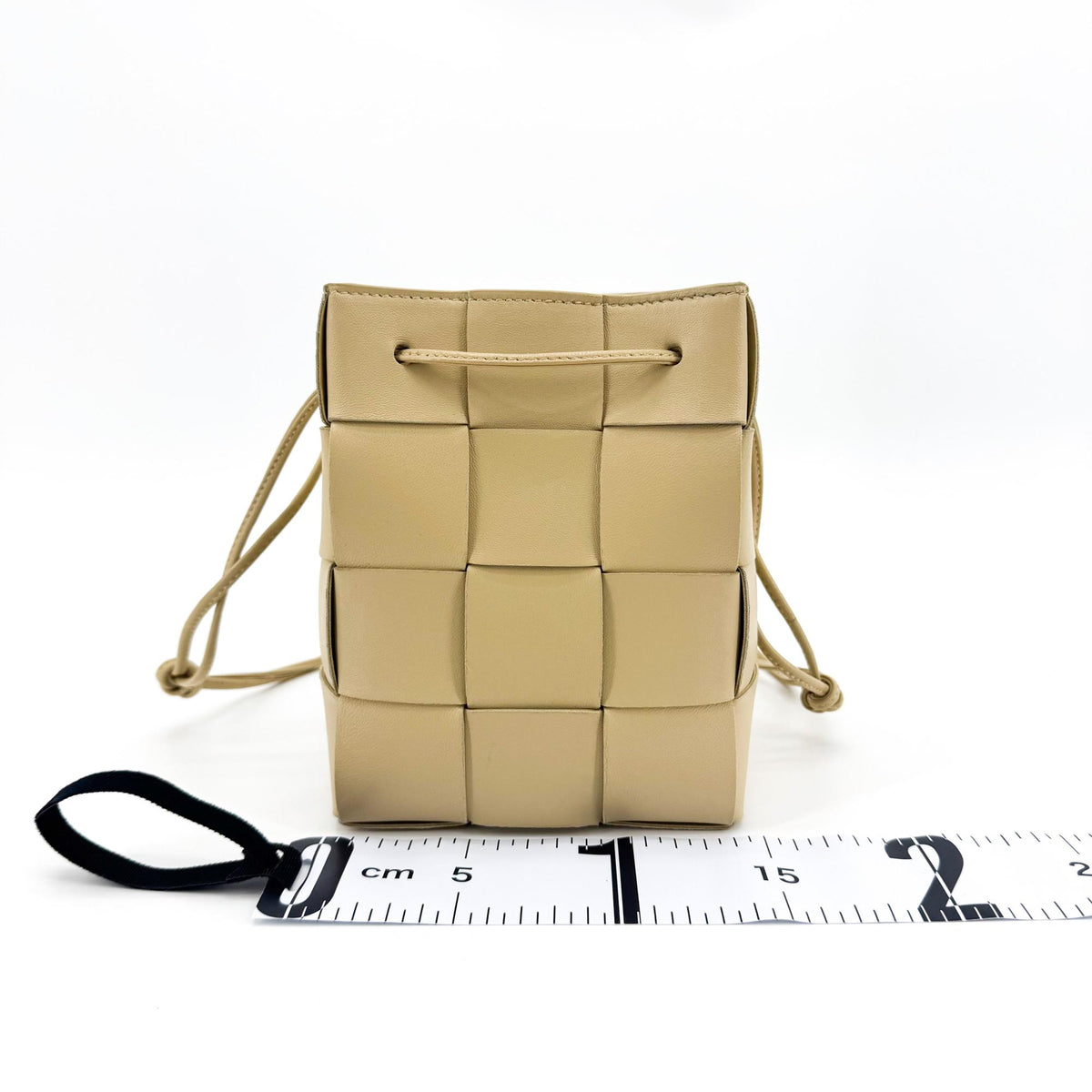 Bottega Veneta Cassette Leather, Beige, Leather, Shoulder Bag