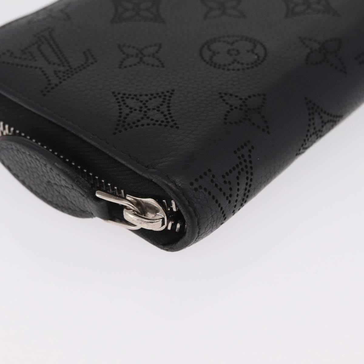 Louis Vuitton Zippy Mahina Leather, Black, Leather, Wallet