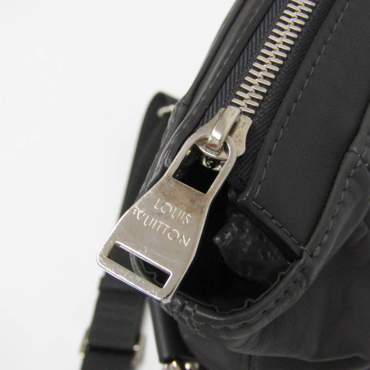 Louis Vuitton V Line Move Gaston Leather, Gray, Leather, Handbag