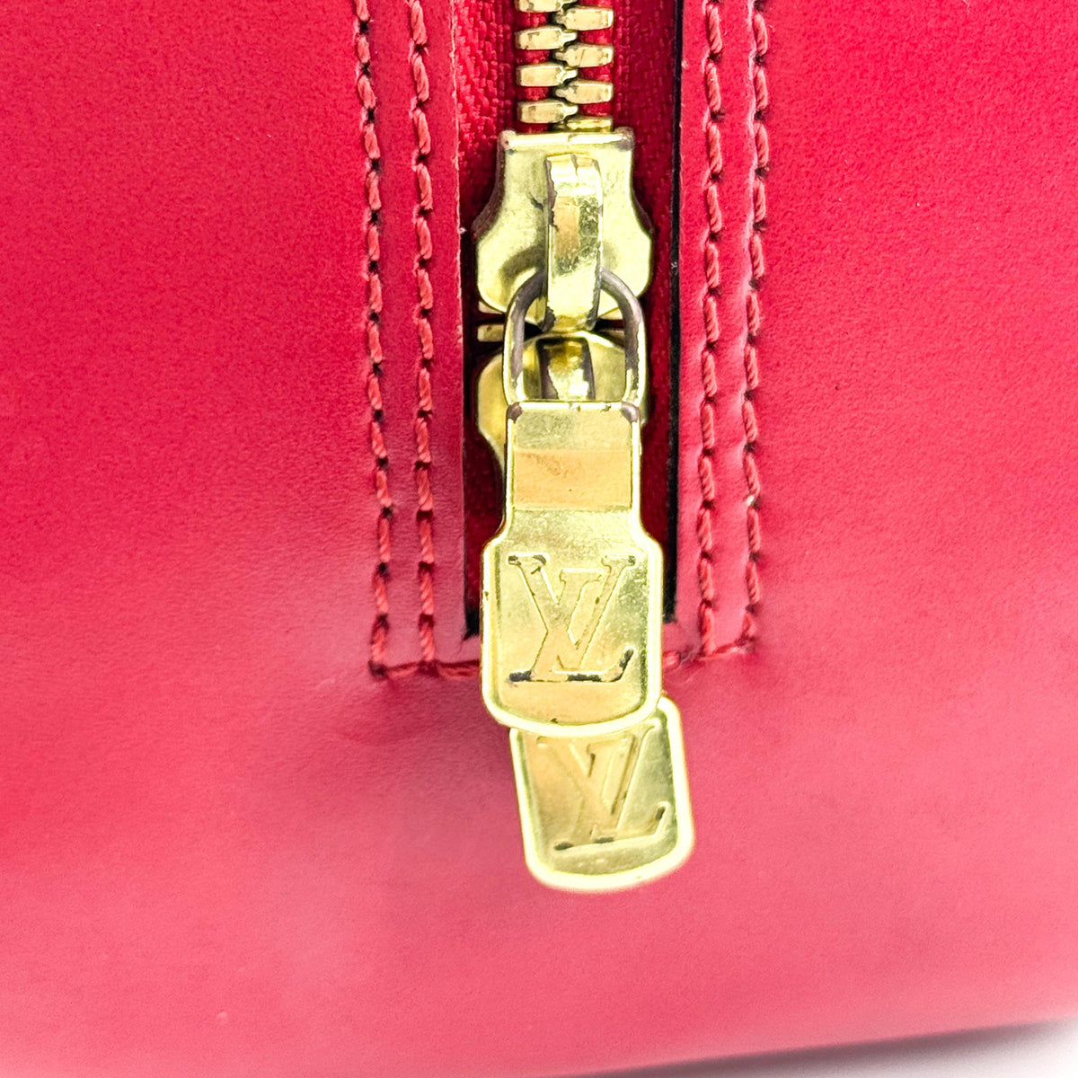 Louis Vuitton Jasmin Epi Leather, Red, Leather, Handbag