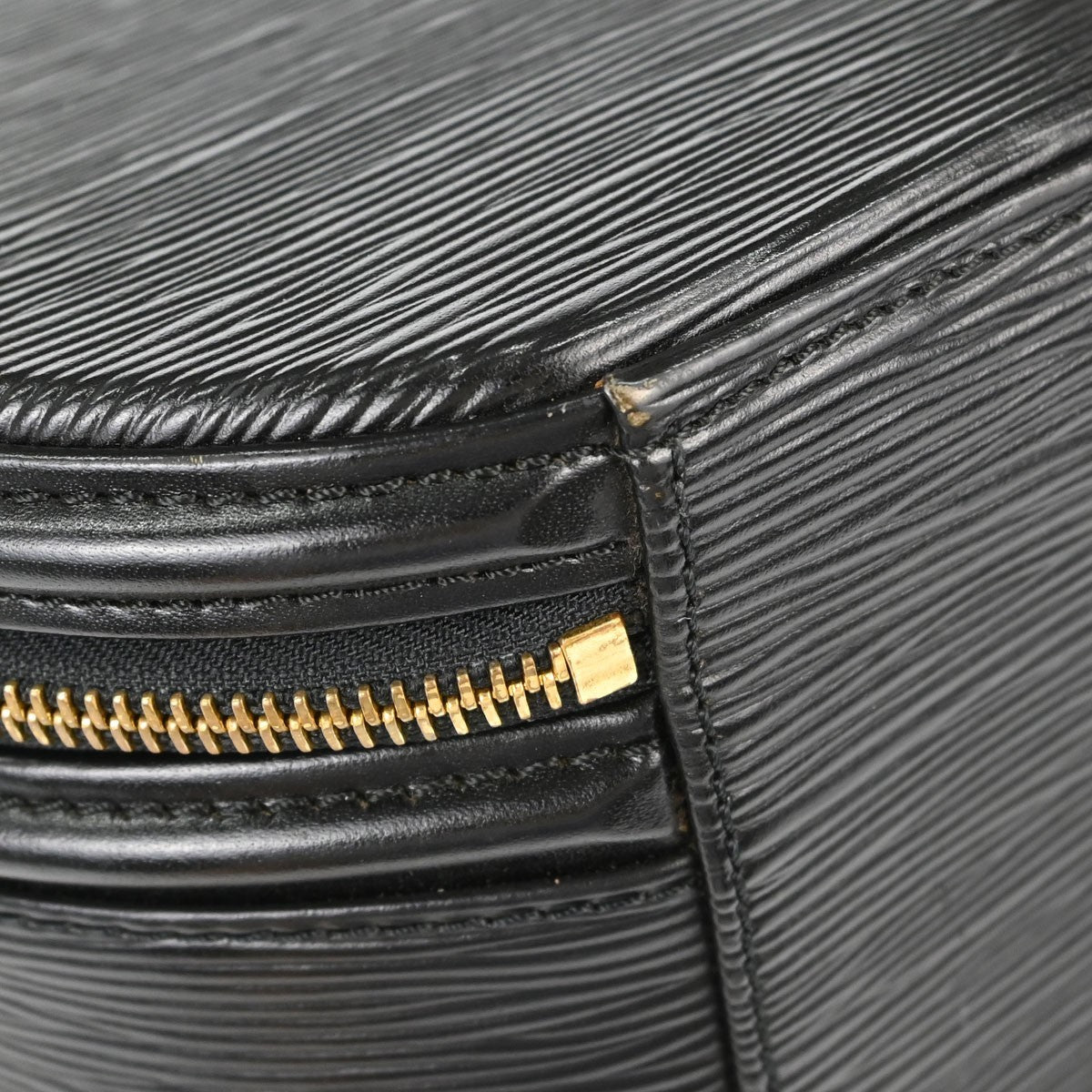 Louis Vuitton Cannes Beauty Case Epi Leather, Black, Leather, Travel Bag