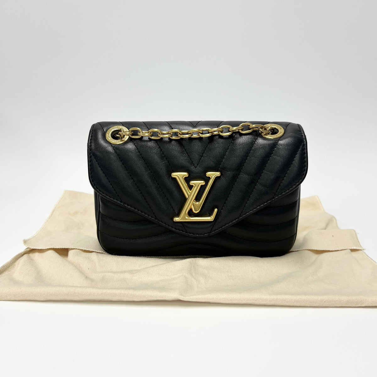 Louis Vuitton New Wave Chain Bag NM Quilted Leather, Black, Leather, Shoulder Bag