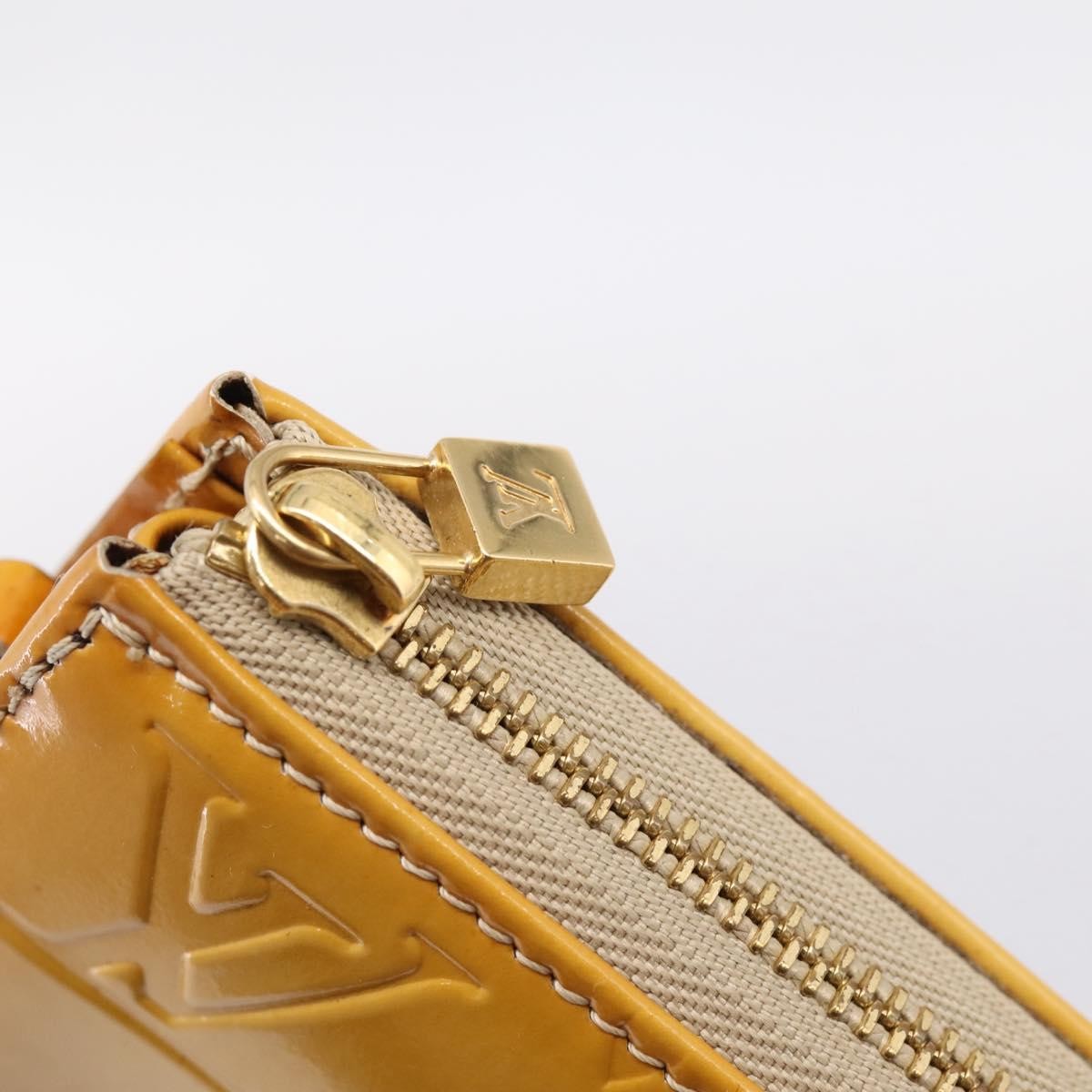 Louis Vuitton Lexington Pochette Monogram Vernis, Beige, Patent Leather, Clutch