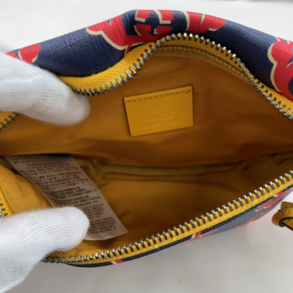 Gucci Gucci logo shoulder bag Canvas, Black, Canvas, Clutch