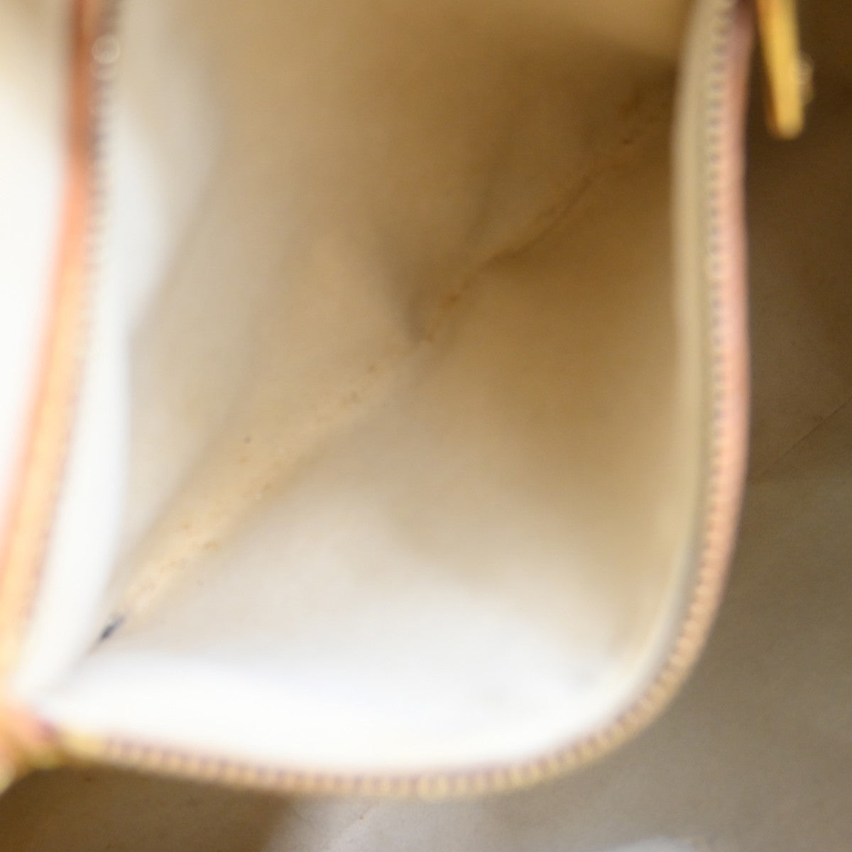 Louis Vuitton Monogram Looping Monogram Canvas, Brown, Canvas, Shoulder Bag