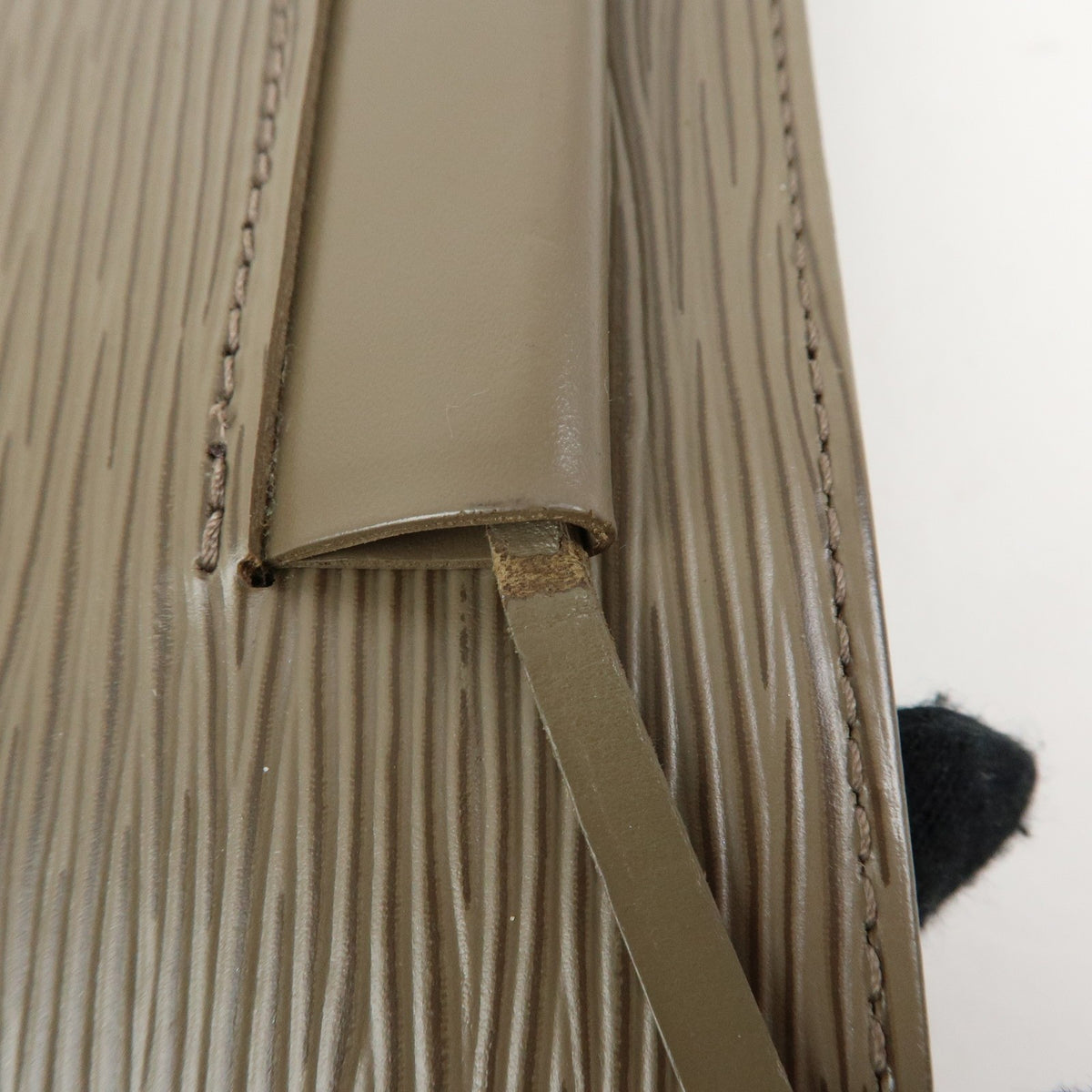 Louis Vuitton Saint Tropez Epi Leather, Beige, Leather, Handbag