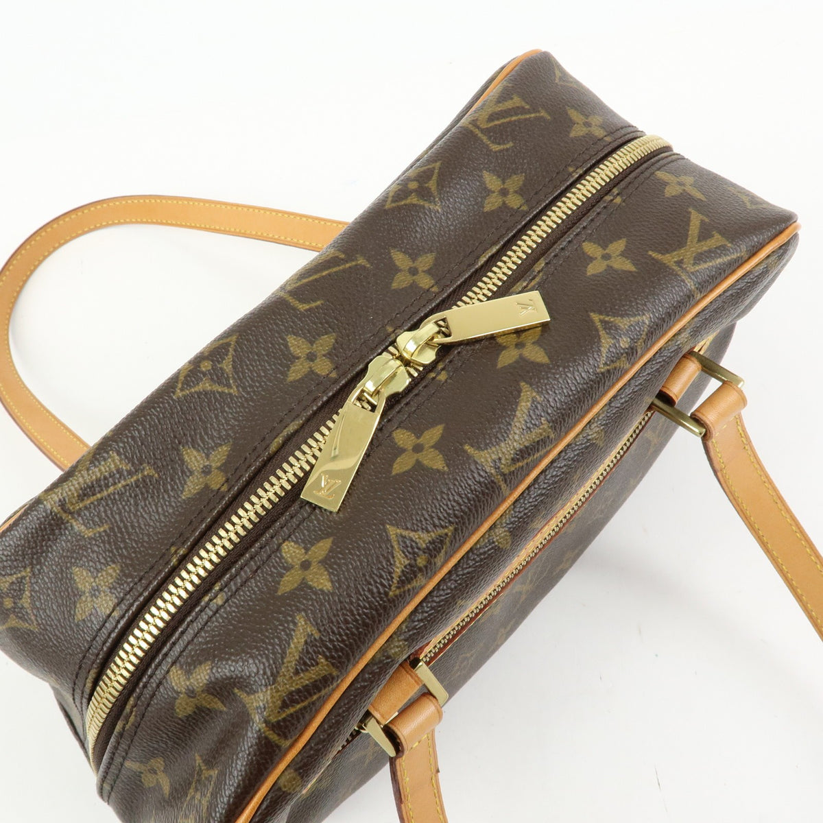 Louis Vuitton Cite Monogram Canvas, Brown, Canvas, Handbag