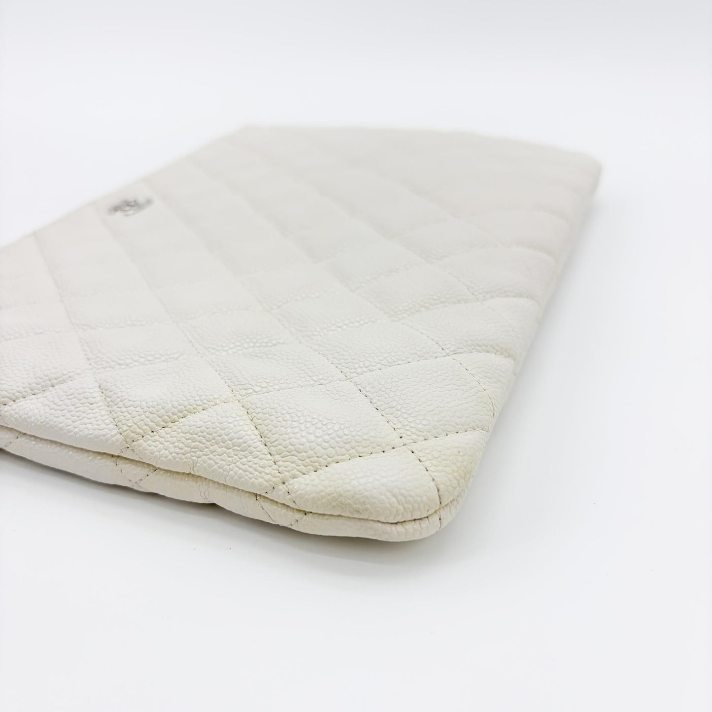 Chanel Classic O Case Quilted Caviar, White, Leather, Clutch
