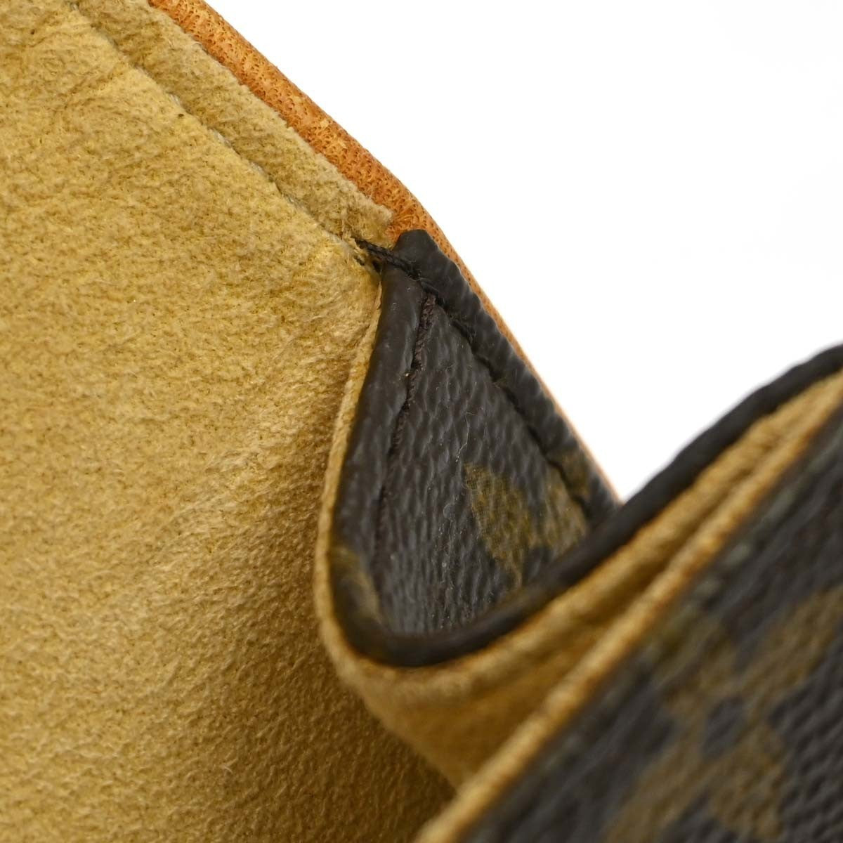 Louis Vuitton Florentine Waist Monogram Canvas, Brown, Canvas, Clutch