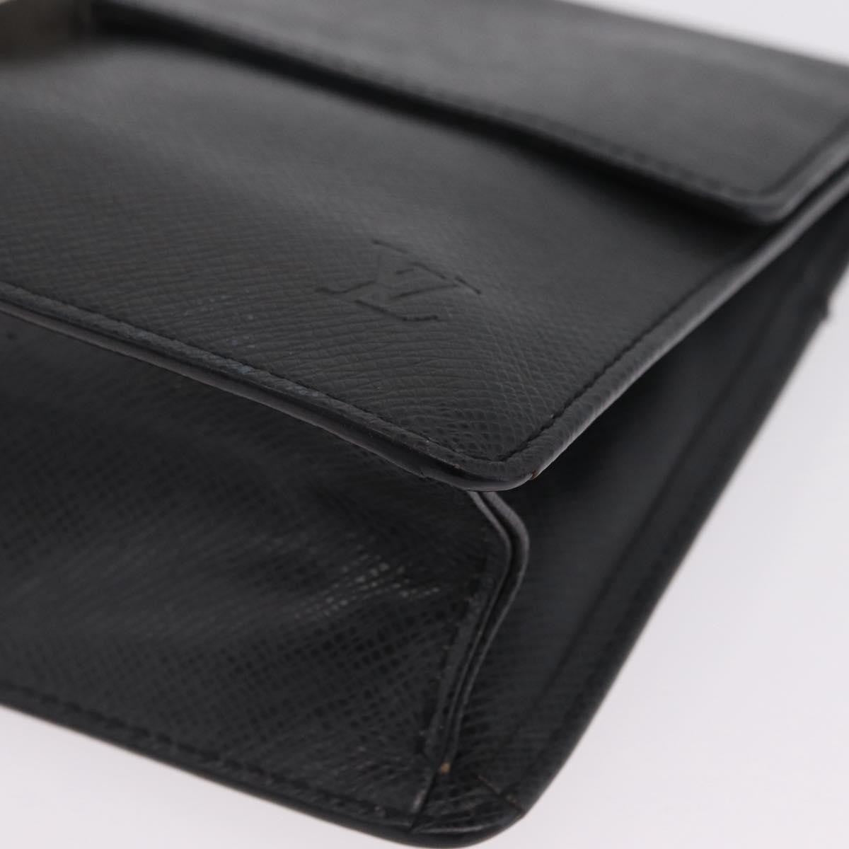 Louis Vuitton Selenga Pochette Taiga Leather, Gray, Leather, Clutch