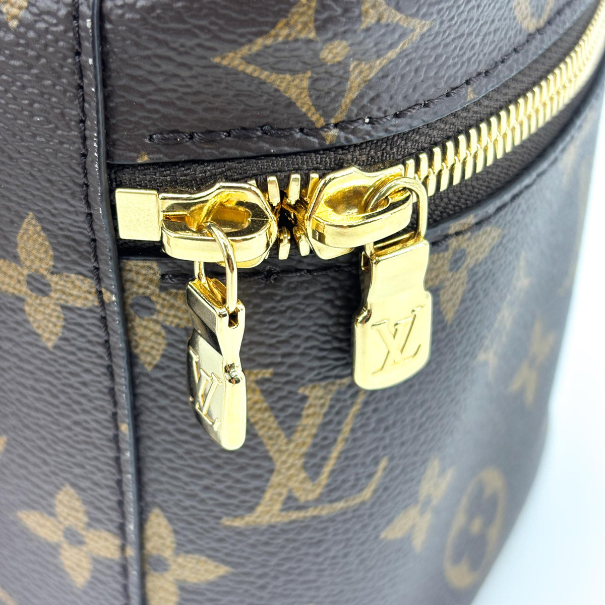 Louis Vuitton Nice Vanity Case Monogram Canvas, Brown, Canvas, Handbag