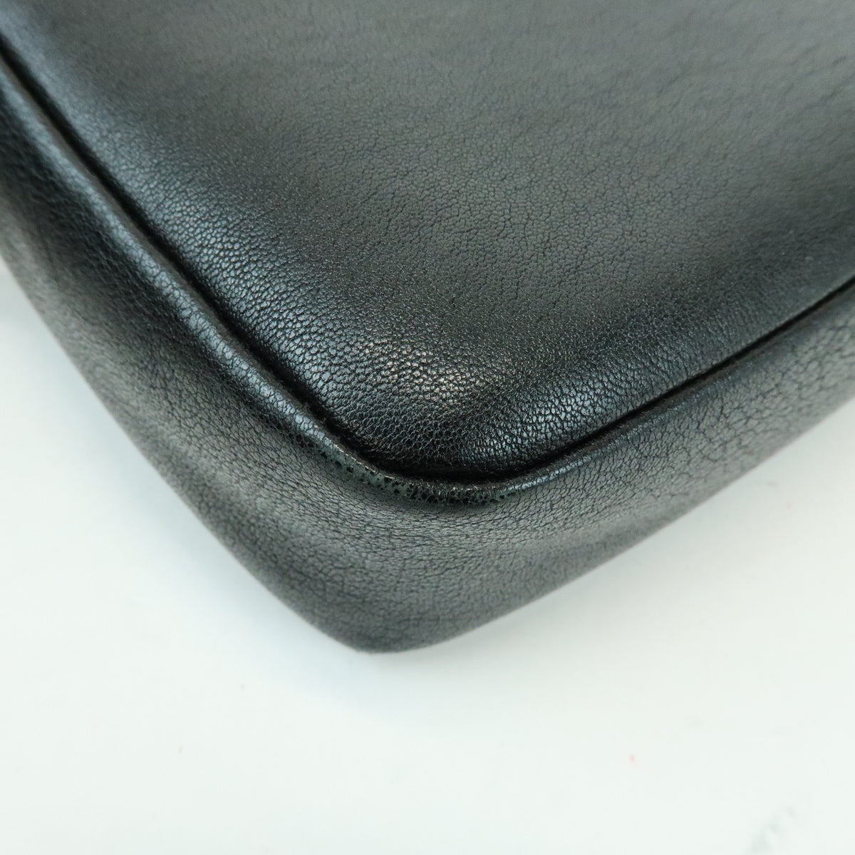 Saint Laurent Lou Camera Leather, Black, Leather, Handbag