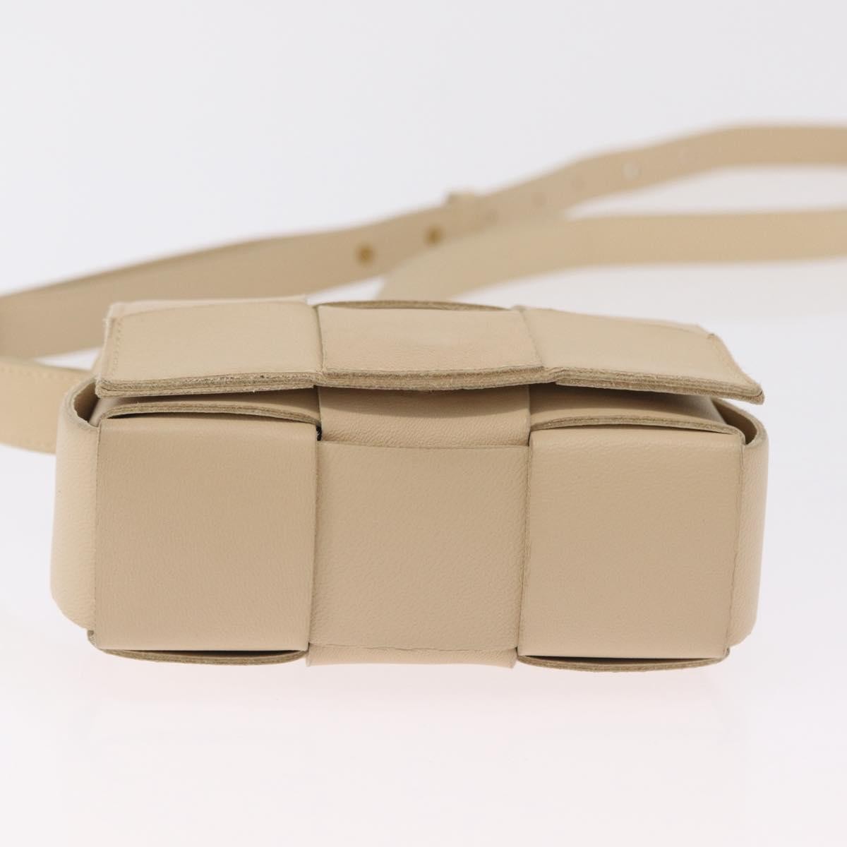 Bottega Veneta Cassette Maxi Intrecciato Leather, Beige, Leather, Crossbody Bag