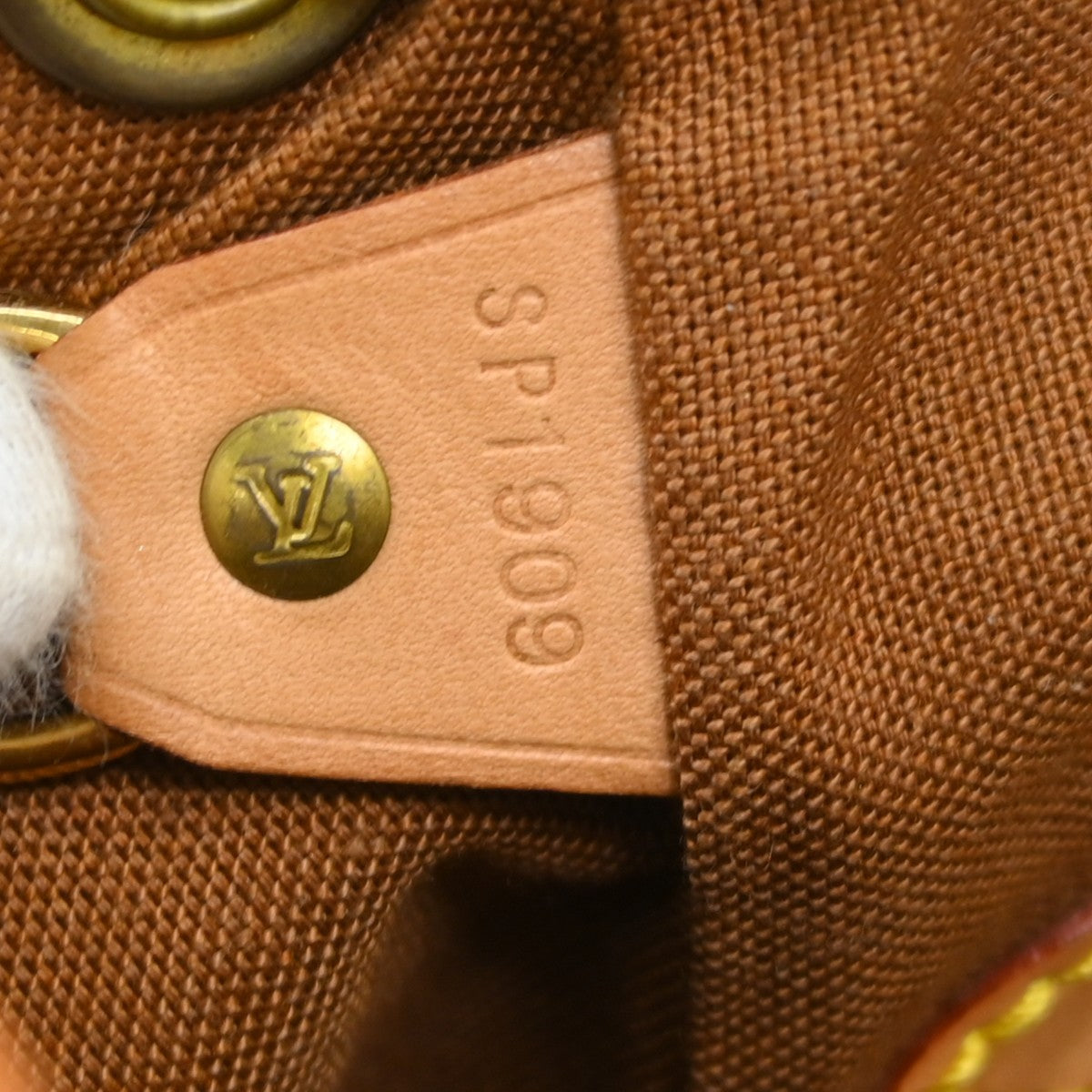 Louis Vuitton Vintage Montsouris Monogram Canvas, Brown, Canvas, Backpack