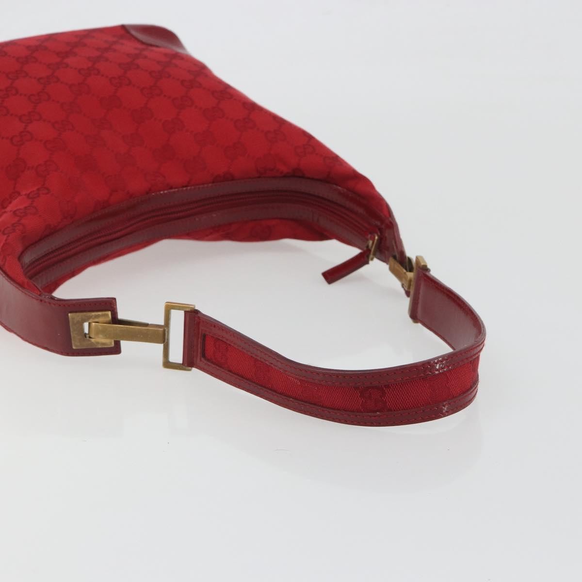Gucci GG Shoulder GG Matelasse Leather, Red, Canvas, Shoulder Bag