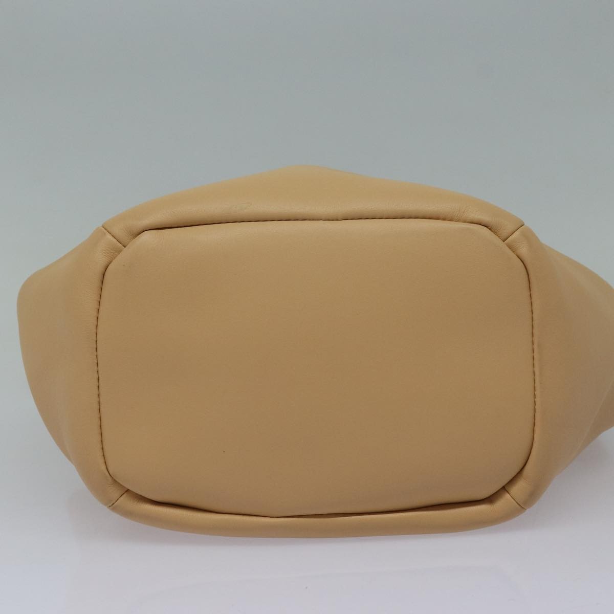 Bottega Veneta Beak Leather, Beige, Leather, Tote Bag