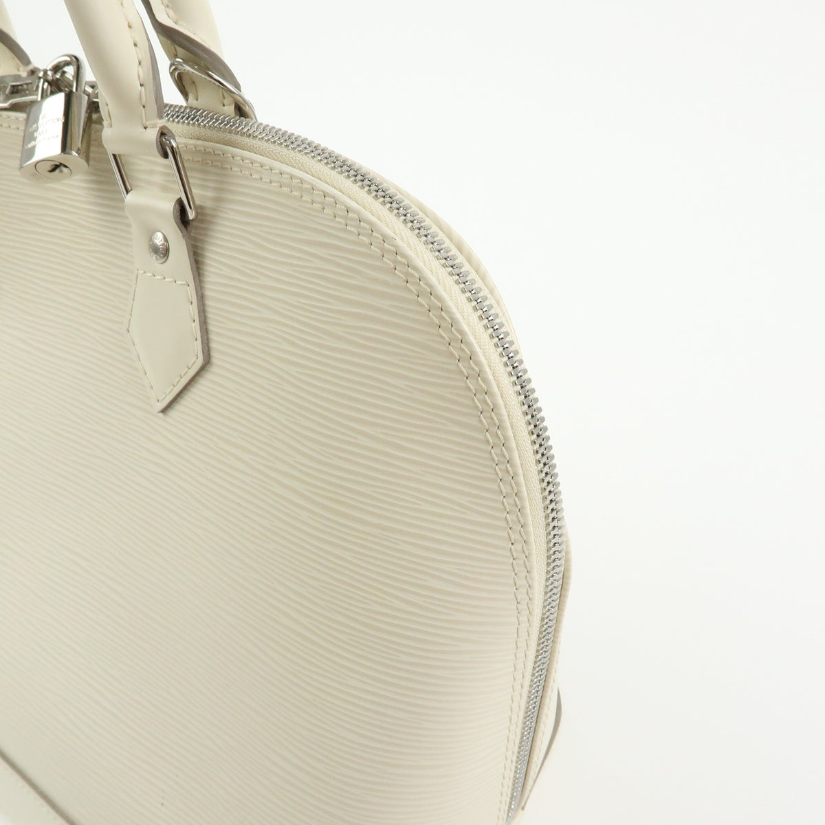 Louis Vuitton Alma Epi Leather, White, Leather, Handbag