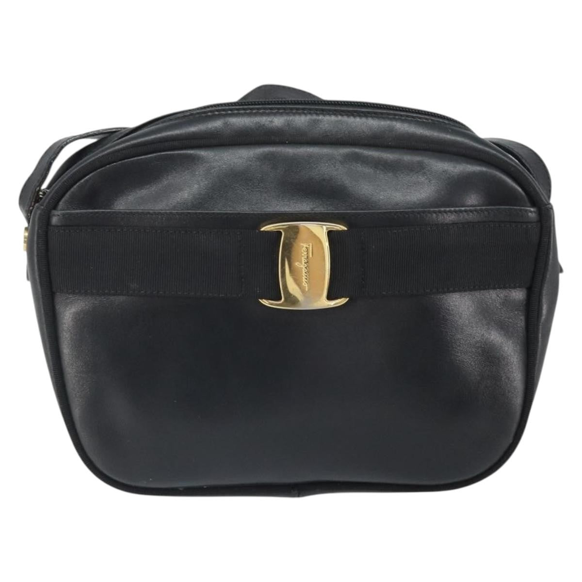 Salvatore Ferragamo Vara Bow camera Leather, Black, Leather, Shoulder Bag