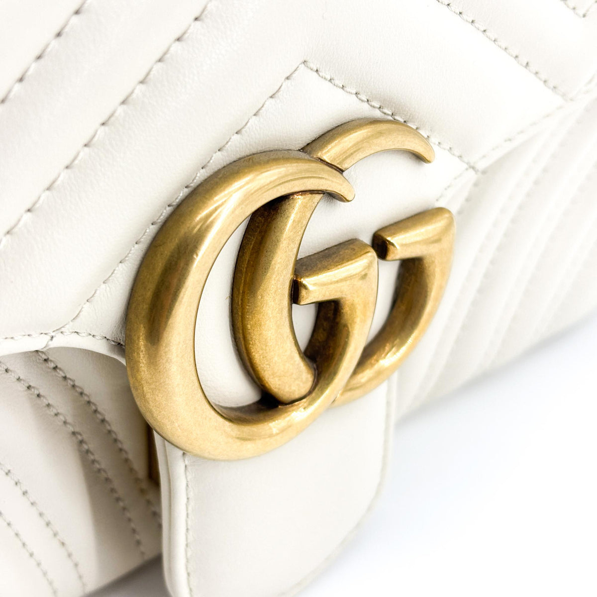 Gucci GG Marmont Patent, White, Leather, Shoulder Bag