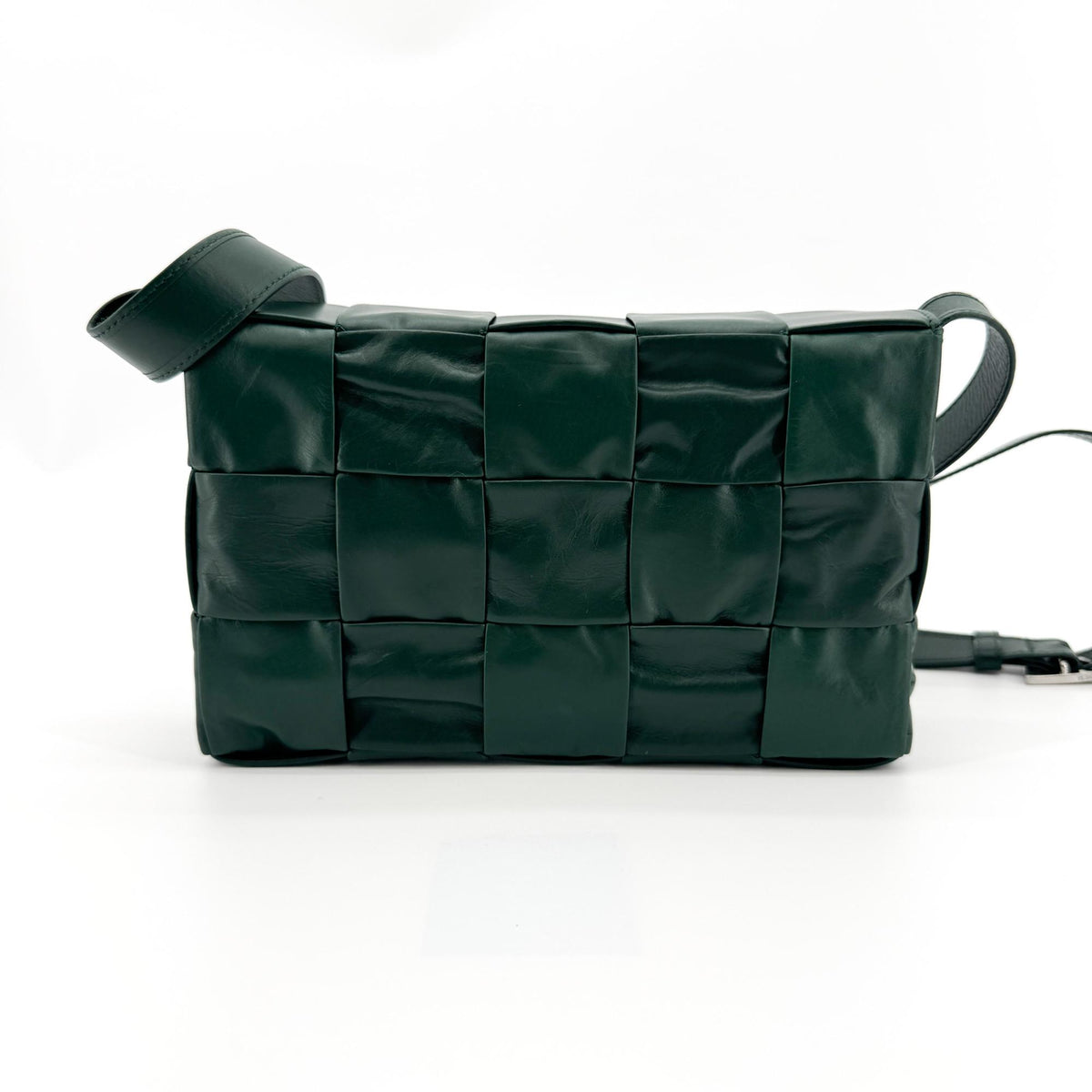 Bottega Veneta Cassette Maxi Intrecciato Leather, Green, Leather, Crossbody Bag