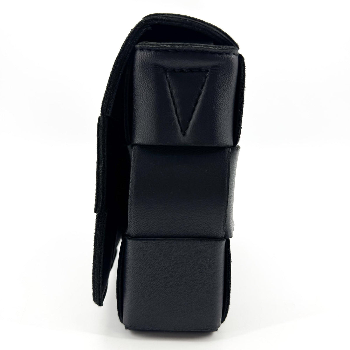Bottega Veneta Cassette Maxi Intrecciato Leather, Black, Leather, Crossbody Bag