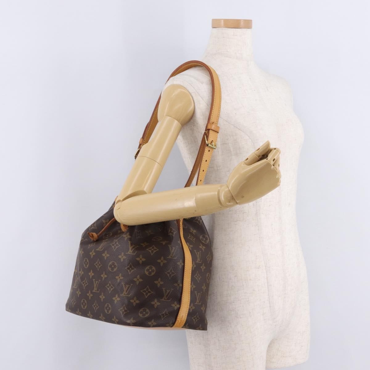 Louis Vuitton Petit Noe Monogram Canvas, Brown, Canvas, Handbag
