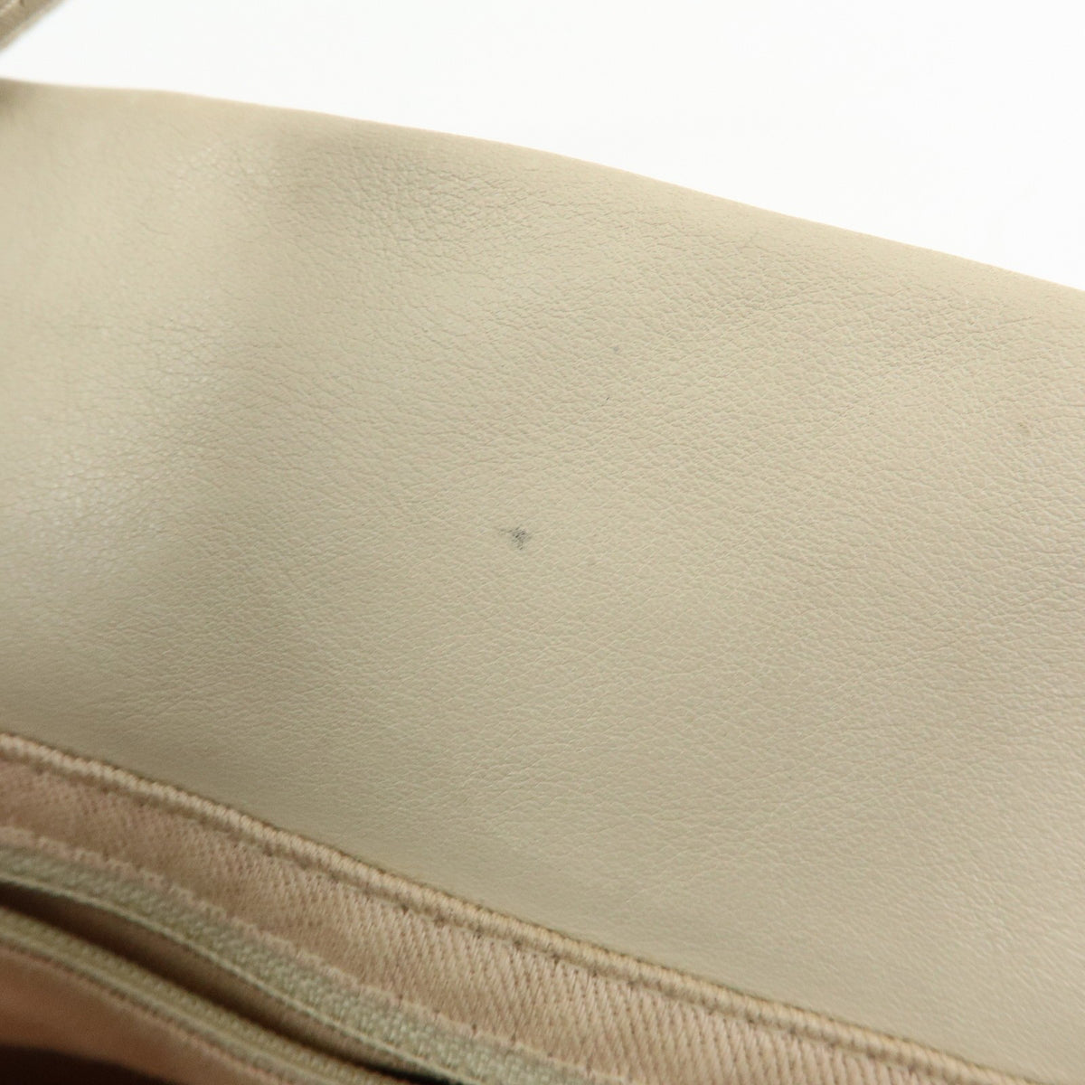 Chanel Camellia Lambskin, Beige, Leather, Tote Bag