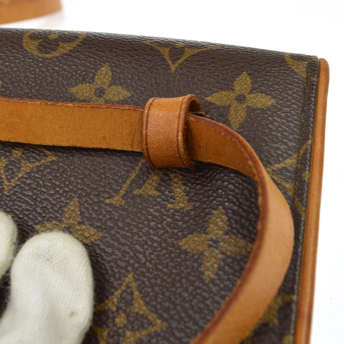 Louis Vuitton Florentine Pochette Damier, Brown, Canvas, Clutch