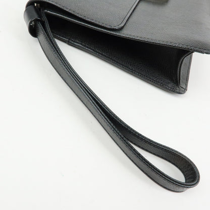Louis Vuitton Selenga Pochette Taiga Leather, Black, Leather, Clutch