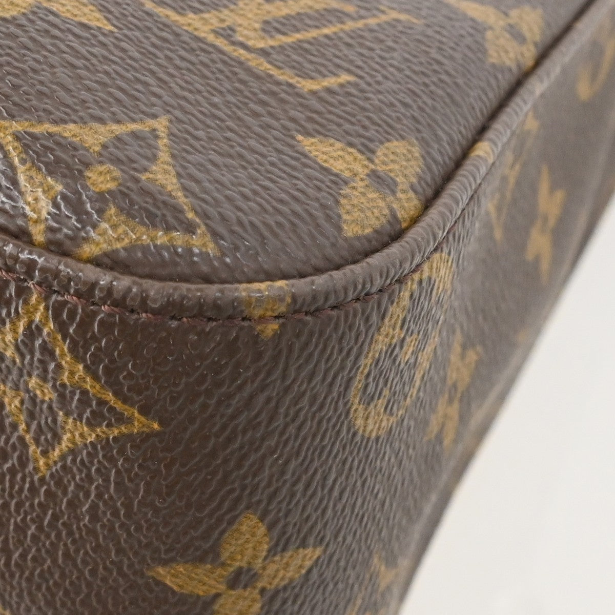 Louis Vuitton Looping Monogram Canvas, Brown, Canvas, Handbag